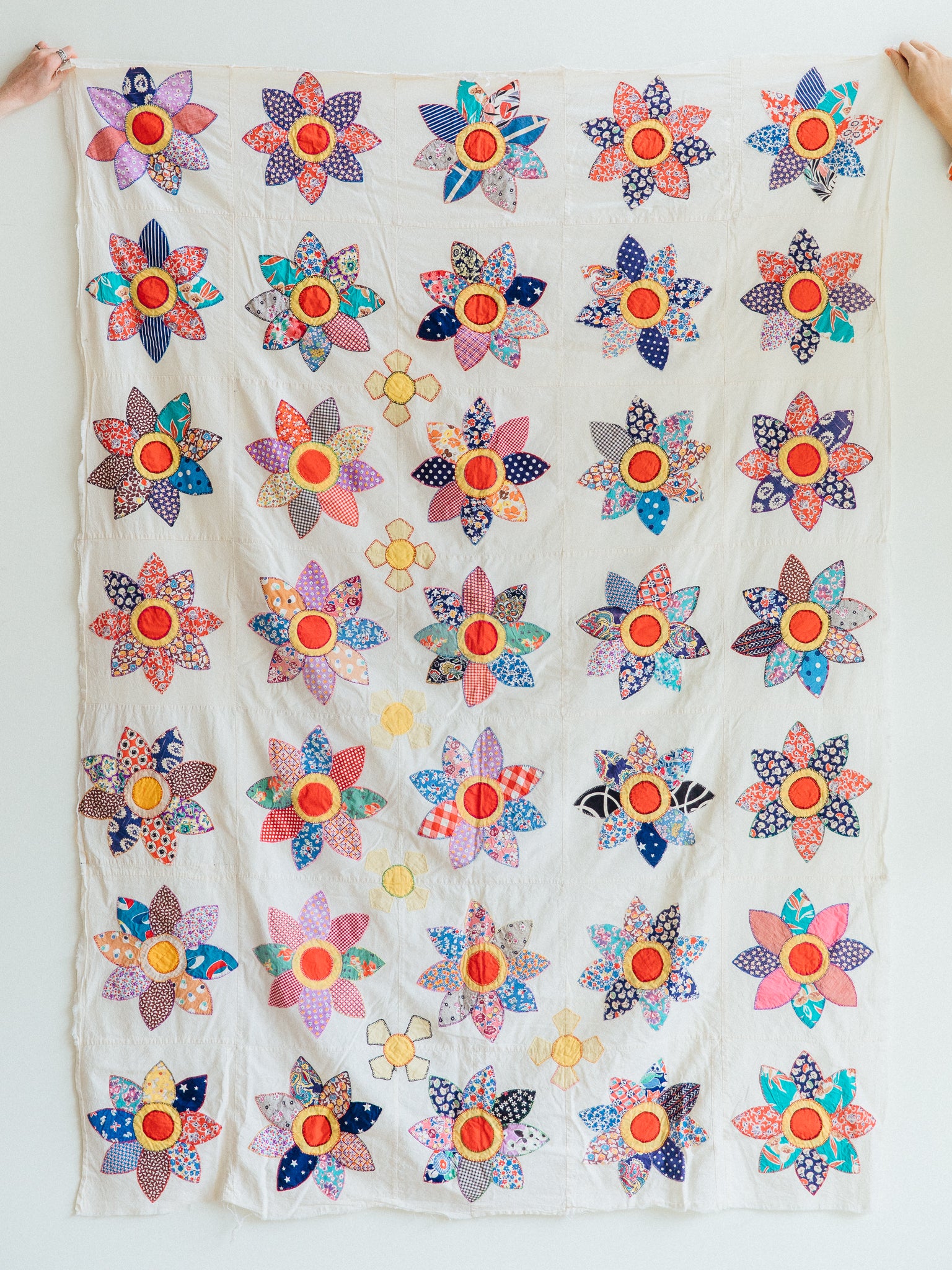 1940s Applique Embroidered Butterfly Quilt –