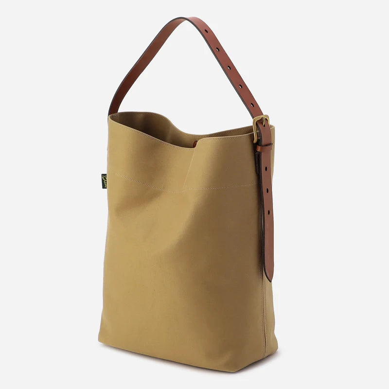 Brady Leven Bag