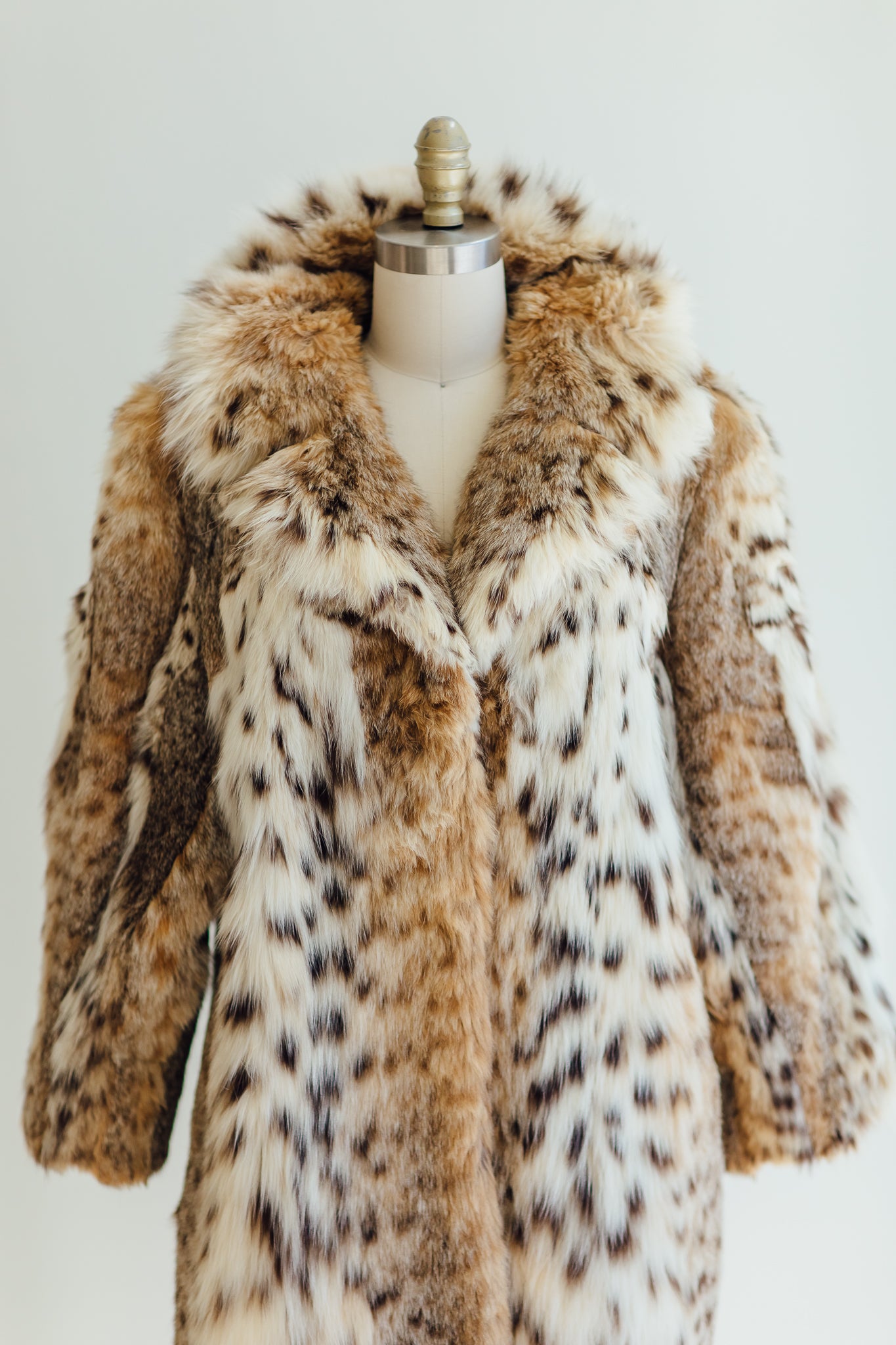 Veloquin Full Length Lynx Coat mkquinlan